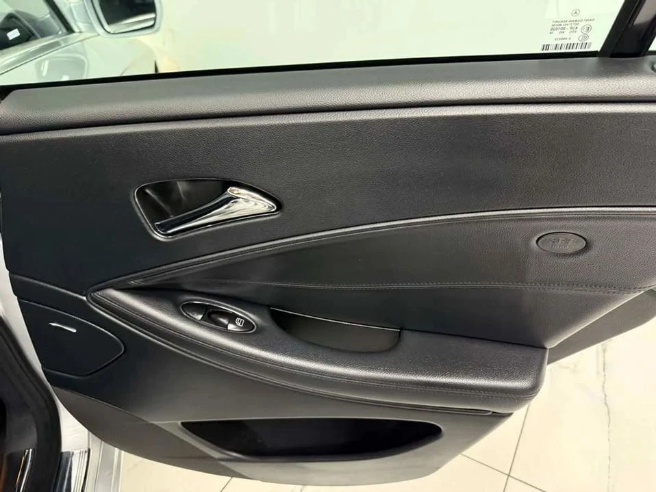 2009 Mercedes-Benz C219 CLS-Class - Image 16 of 20