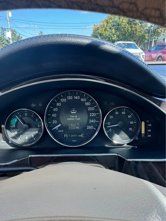 2009 Mercedes-Benz C219 CLS-Class - Image 6 of 11