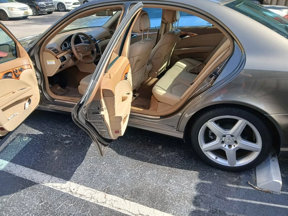 2009 Mercedes-Benz C219 CLS-Class - Image 2 of 5