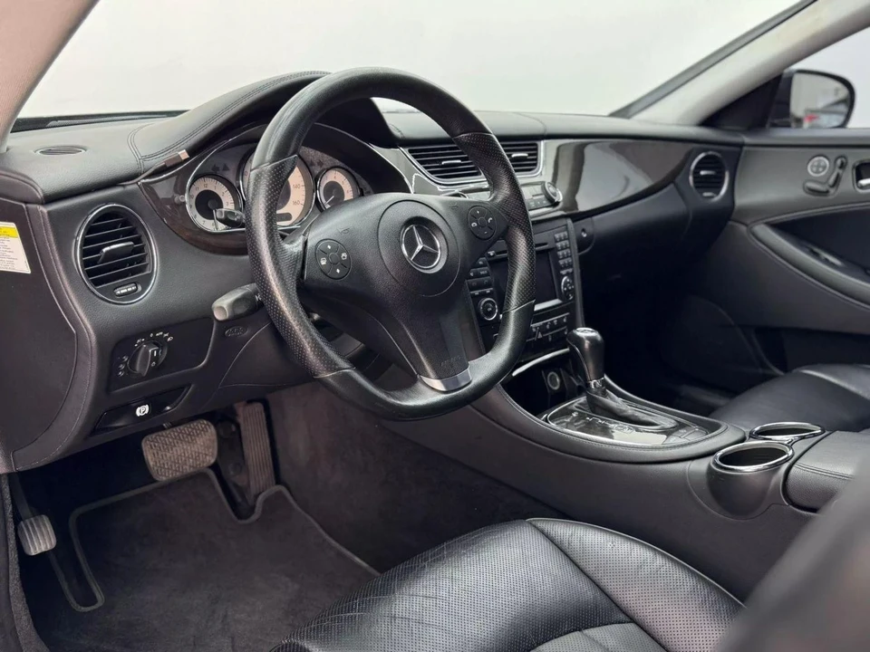 2009 Mercedes-Benz C219 CLS-Class - Image 11 of 21