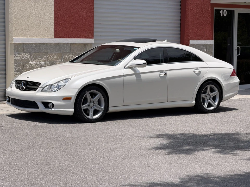 2009 Mercedes-Benz C219 CLS-Class - Image 8 of 31