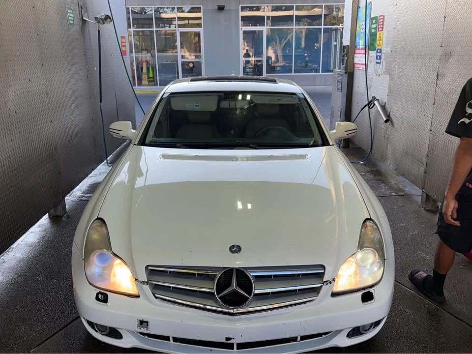 2009 Mercedes-Benz C219 CLS-Class - Image 2 of 7