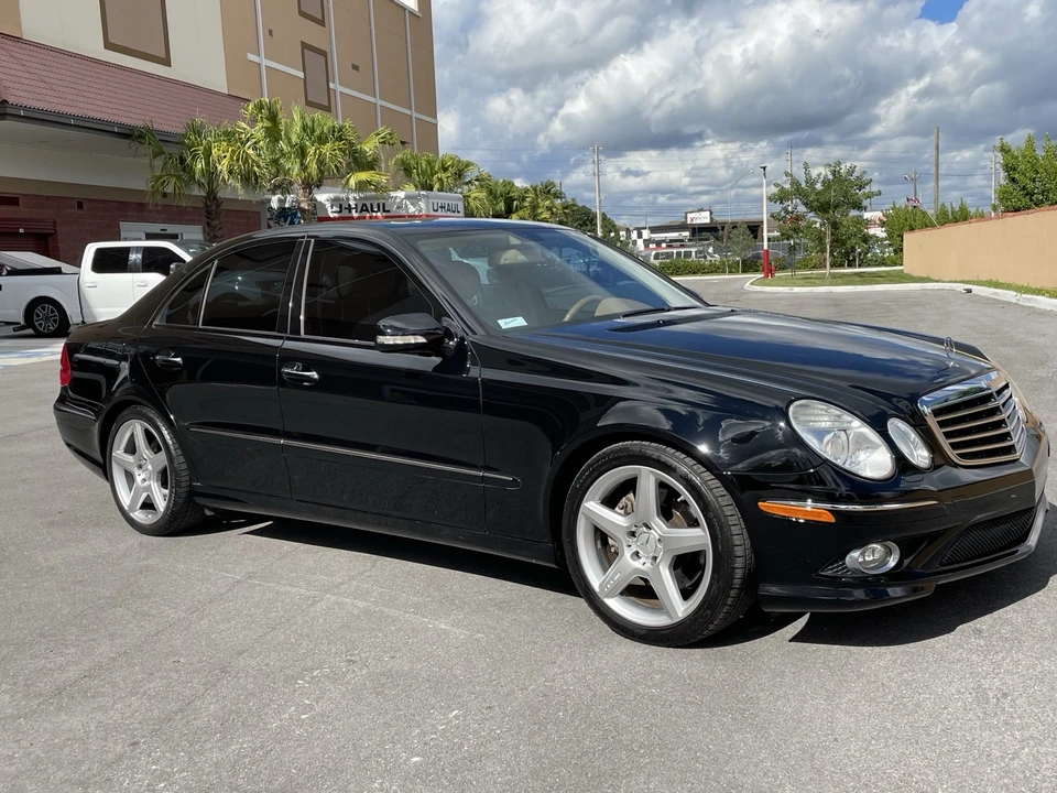 2009 Mercedes-Benz W211 E-Class - Image 11 of 21