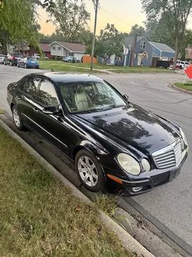2009 Mercedes-Benz E-Class E 320 BLUETEC Sedan 4D