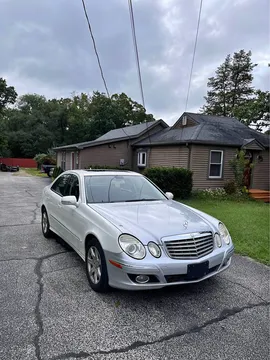 2009 Mercedes-Benz E-Class E 320 BLUETEC Sedan 4D