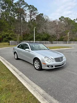 2009 Mercedes-Benz E-Class E 320 BLUETEC Sedan 4D