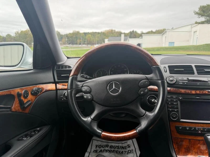 2009 Mercedes-Benz W211 E-Class - Image 14 of 18