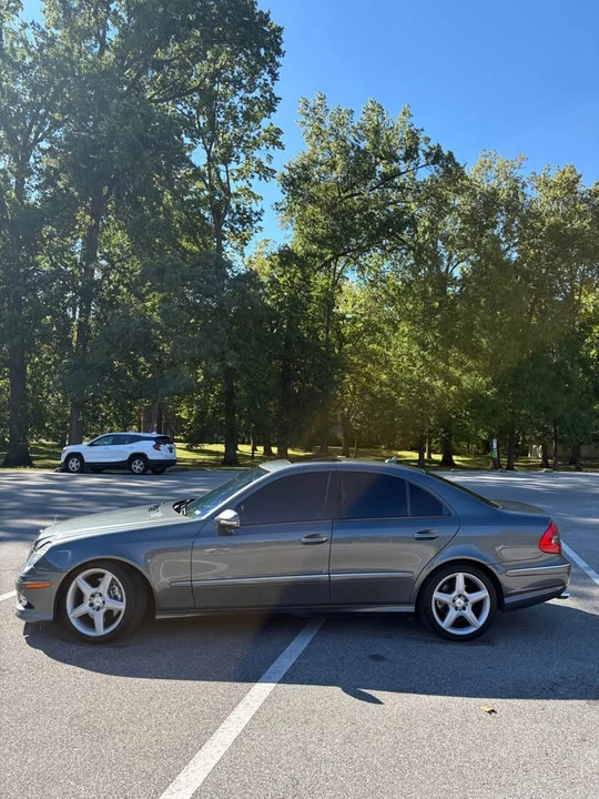 2009 Mercedes-Benz W211 E-Class - Image 2 of 14