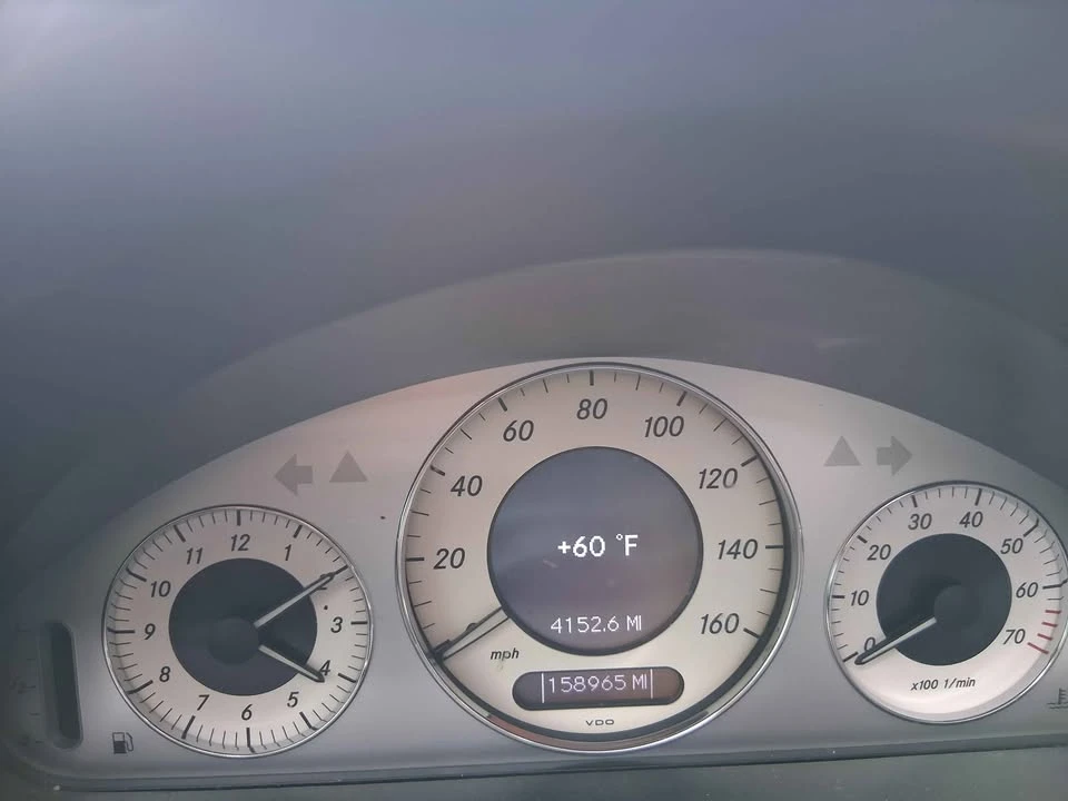 2009 Mercedes-Benz W211 E-Class - Image 2 of 5