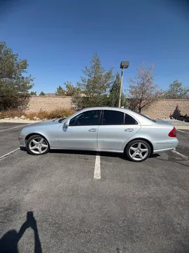 2009 Mercedes-Benz E-Class E 350 4MATIC Sedan
