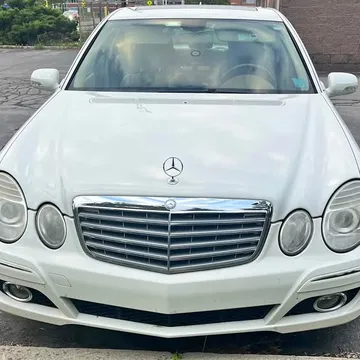 2009 Mercedes-Benz E-Class E 350 4MATIC Sedan