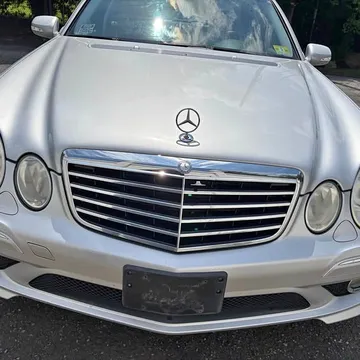 2009 Mercedes-Benz E-Class E 350 4MATIC Sedan 4D