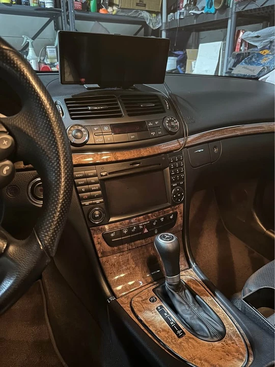 2009 Mercedes-Benz W211 E-Class - Image 10 of 11
