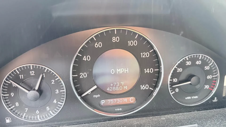 2009 Mercedes-Benz W211 E-Class - Image 15 of 19