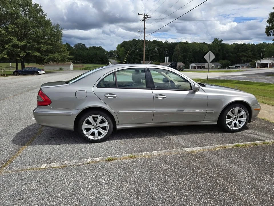 2009 Mercedes-Benz W211 E-Class - Image 3 of 9