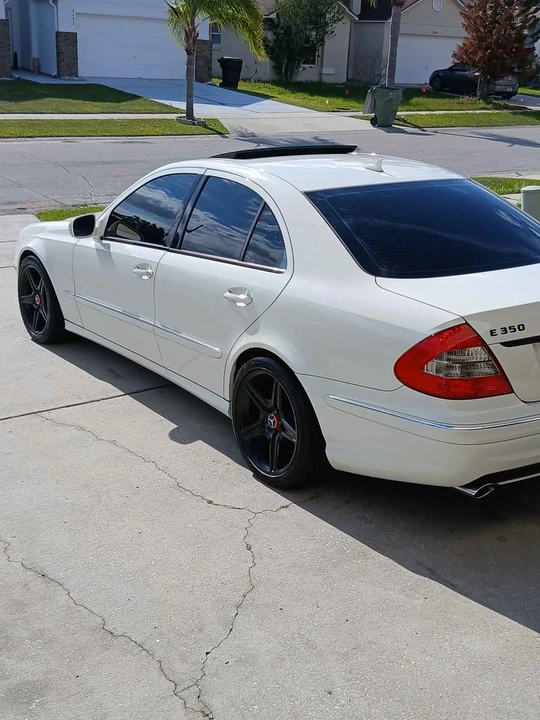 2009 Mercedes-Benz W211 E-Class - Image 3 of 8