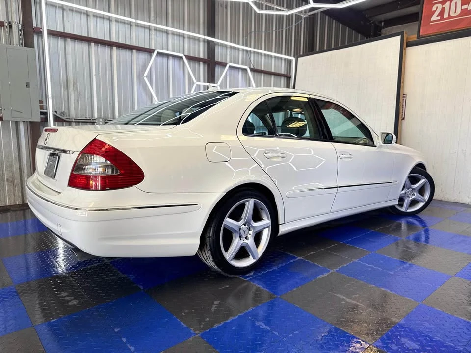 2009 Mercedes-Benz W211 E-Class - Image 11 of 13