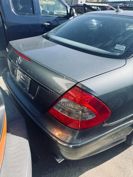 2009 Mercedes-Benz W211 E-Class - Image 6 of 10