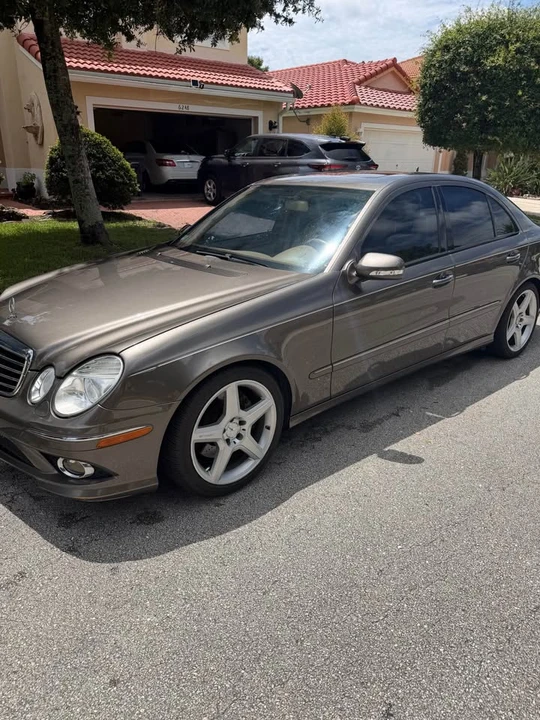 2009 Mercedes-Benz W211 E-Class - Image 12 of 13