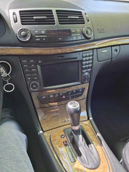 2009 Mercedes-Benz W211 E-Class - Image 5 of 10
