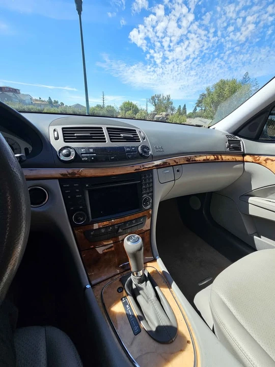 2009 Mercedes-Benz W211 E-Class - Image 2 of 10