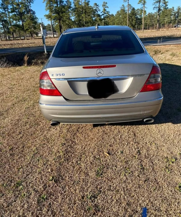 2009 Mercedes-Benz W211 E-Class - Image 11 of 17