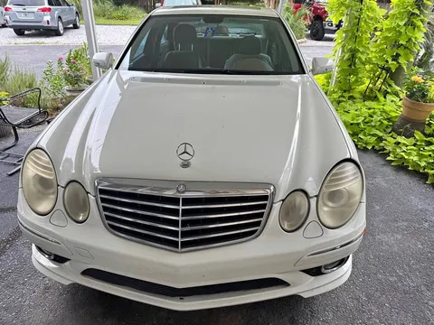 2009 Mercedes-Benz E-Class E 350 Sedan 4D