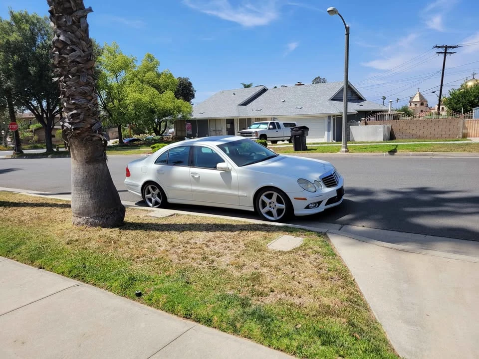 2009 Mercedes-Benz W211 E-Class - Image 2 of 6