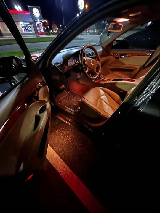 2009 Mercedes-Benz W211 E-Class - Image 9 of 9