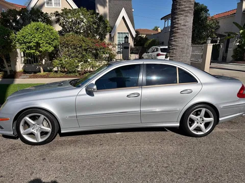 2009 Mercedes-Benz E-Class E 350 Sedan 4D