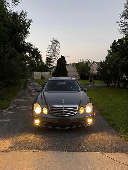 2009 Mercedes-Benz W211 E-Class - Image 2 of 8