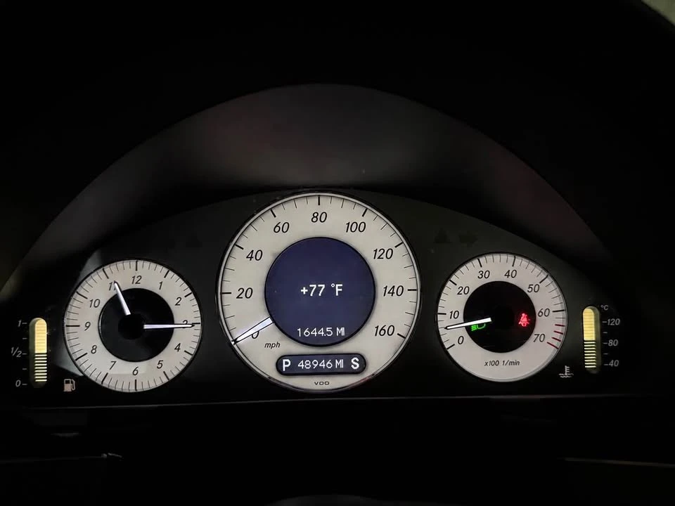 2009 Mercedes-Benz W211 E-Class - Image 10 of 17