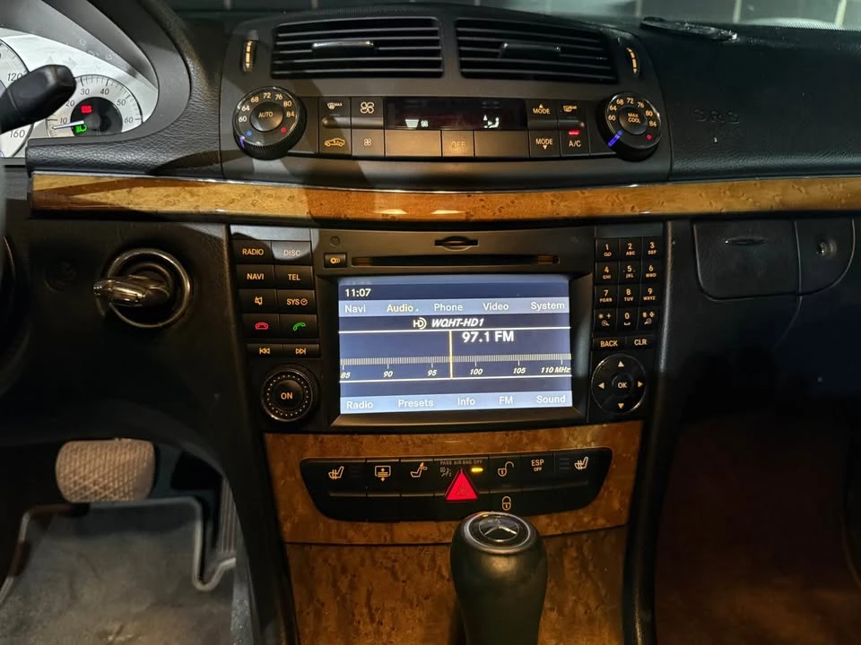 2009 Mercedes-Benz W211 E-Class - Image 11 of 17