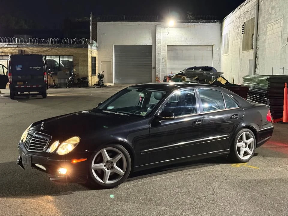 2009 Mercedes-Benz W211 E-Class - Image 2 of 17