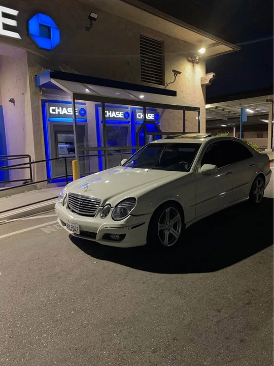 2009 Mercedes-Benz W211 E-Class - Image 2 of 4