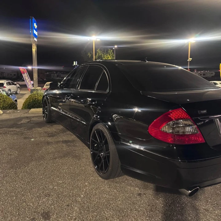 2009 Mercedes-Benz W211 E-Class - Image 5 of 12