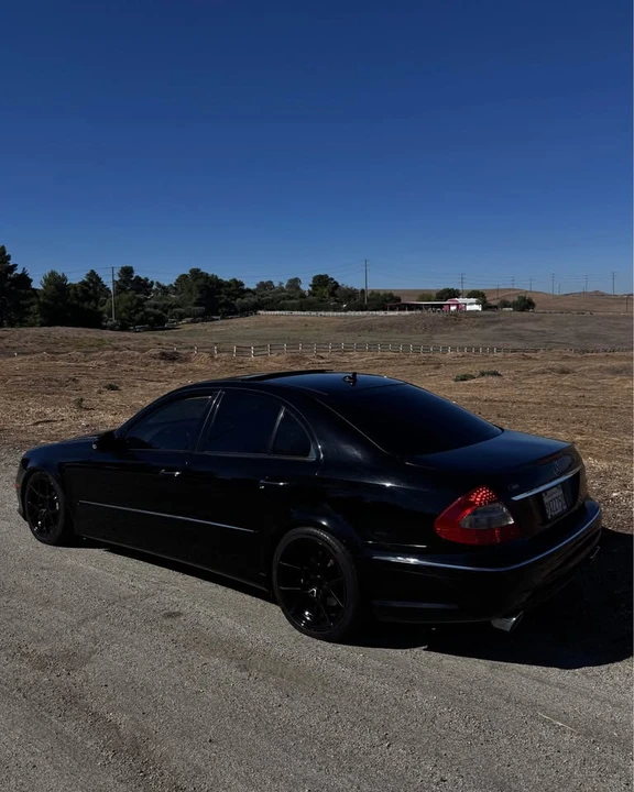 2009 Mercedes-Benz W211 E-Class - Image 2 of 12