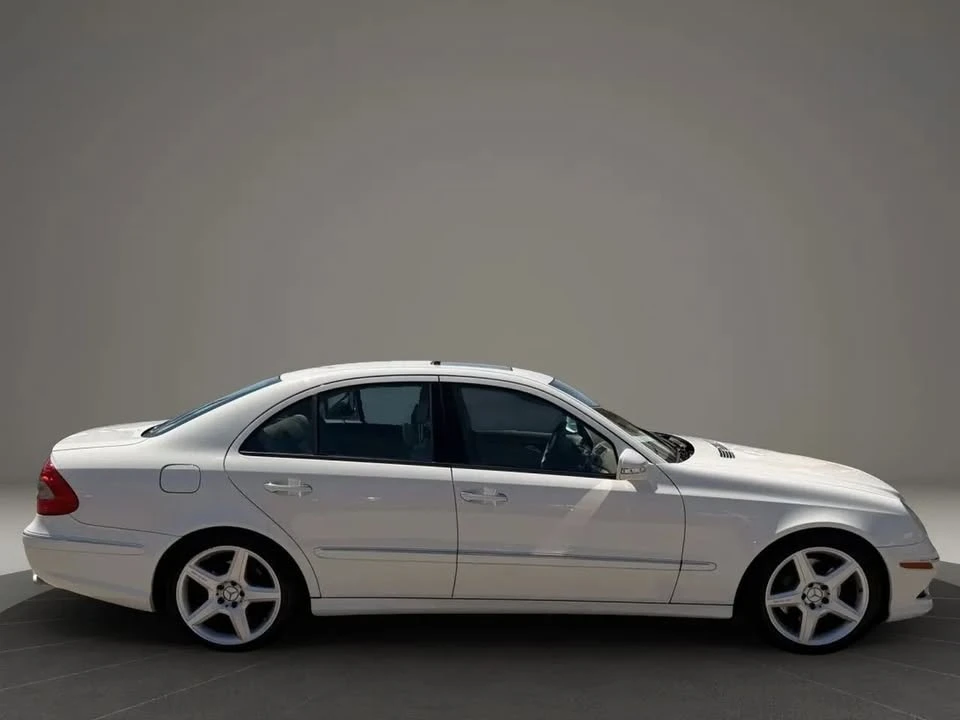2009 Mercedes-Benz W212 E-Class - Image 8 of 20