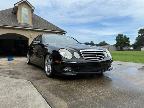 2009 Mercedes-Benz E-Class E 550 4MATIC Sedan 4D
