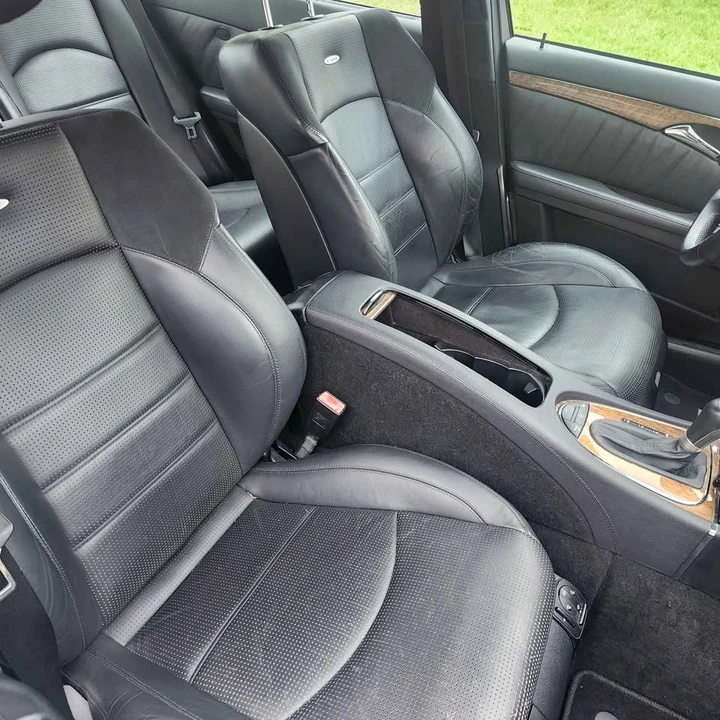 2009 Mercedes-Benz W211 E 55 & E 63 AMG - Image 8 of 9
