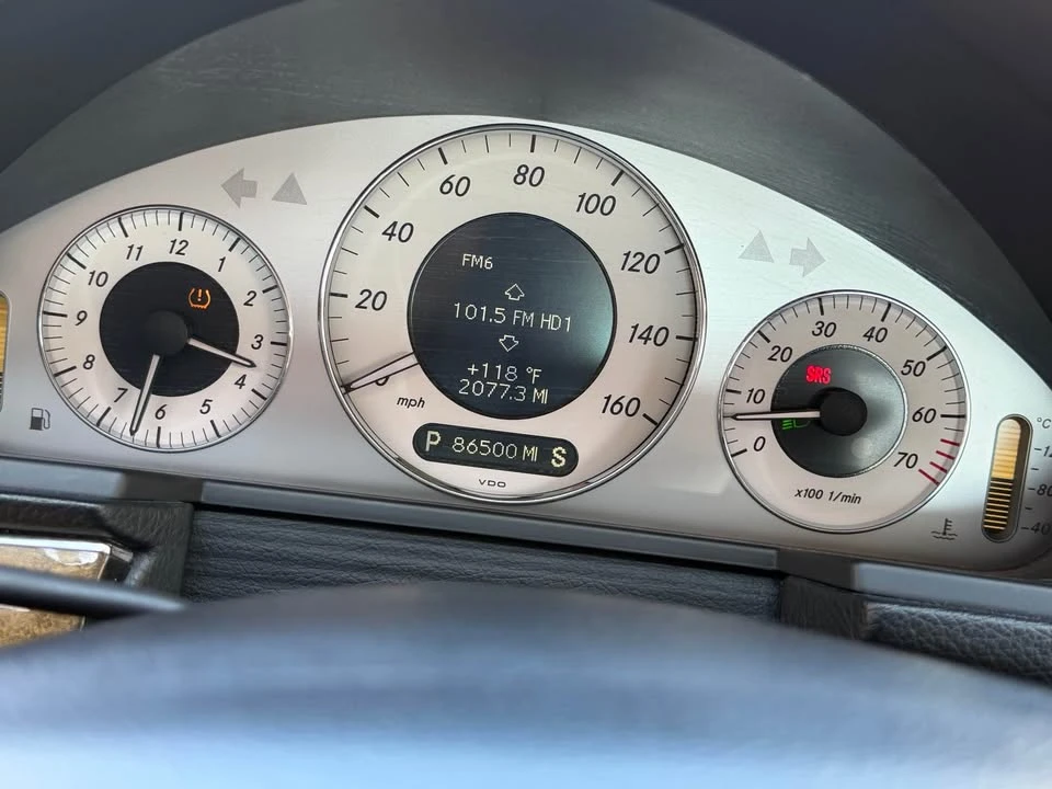 2009 Mercedes-Benz W211 E-Class - Image 8 of 10