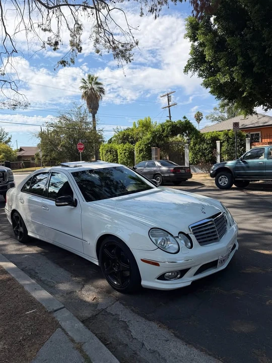 2009 Mercedes-Benz W212 E-Class - Image 4 of 16