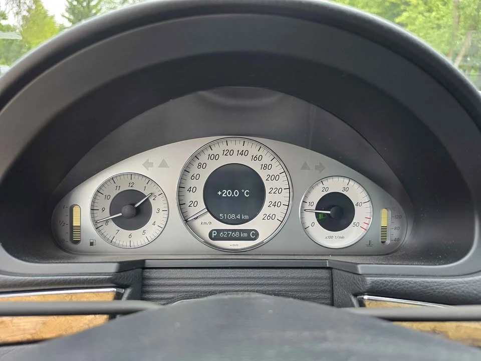 2009 Mercedes-Benz W212 E-Class - Image 15 of 18