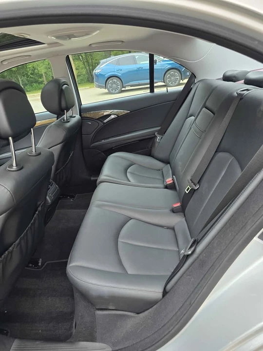 2009 Mercedes-Benz W212 E-Class - Image 9 of 18
