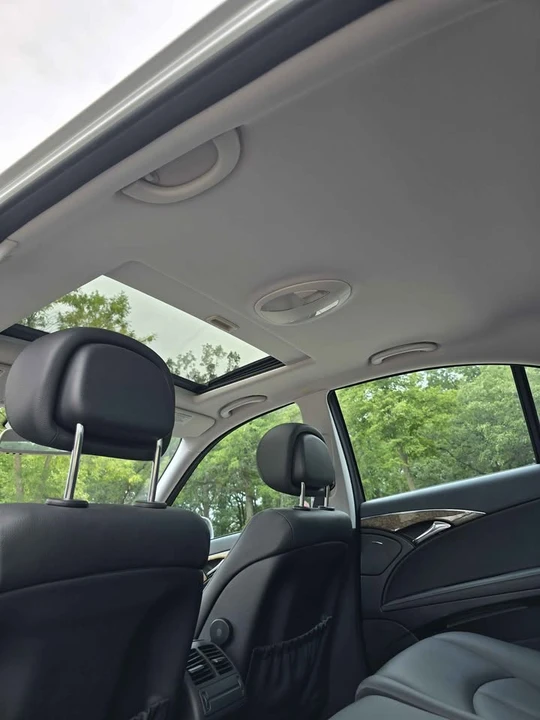 2009 Mercedes-Benz W212 E-Class - Image 10 of 18