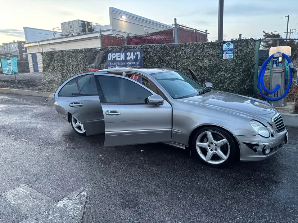 2009 Mercedes-Benz W212 E-Class - Image 8 of 10