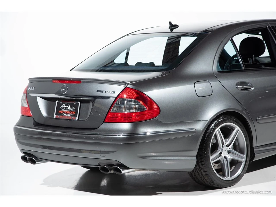2009 Mercedes-Benz W212 E-Class - Image 11 of 31