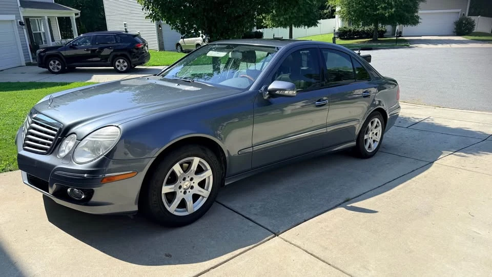 2009 Mercedes-Benz W211 E-Class - Image 2 of 13