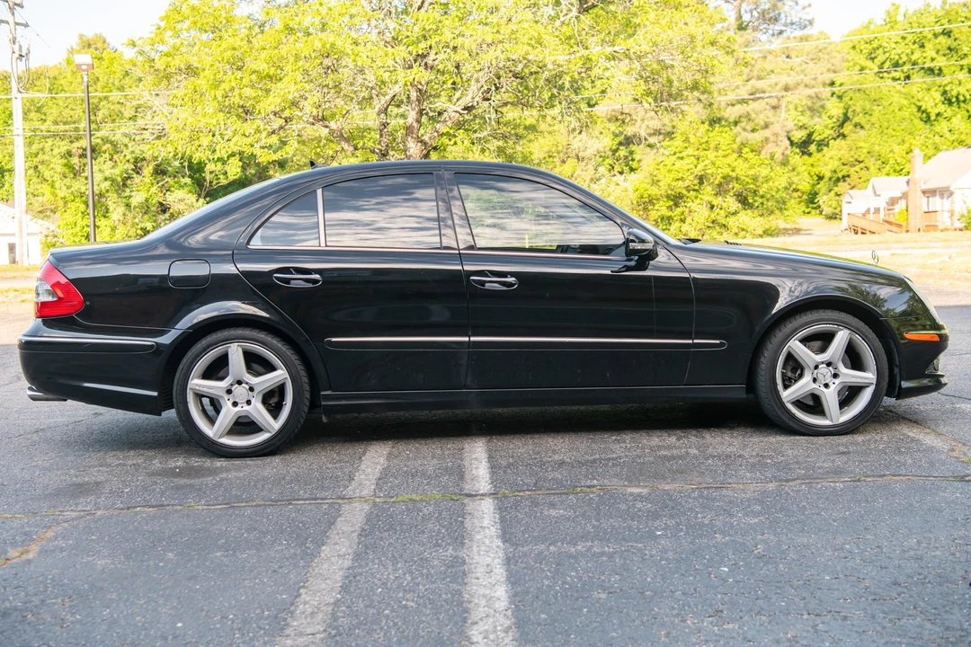 2009 Mercedes-Benz W211 E-Class - Image 3 of 31