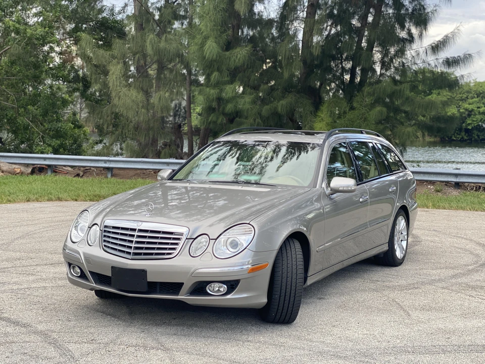 2009 Mercedes-Benz W211 E-Class - Image 5 of 9